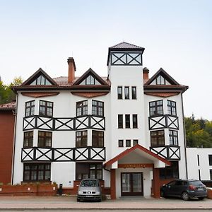 FAMILIJNY Ośrodek Wypoczynkowo - Rehabilitacyjny Krynica Zdrój